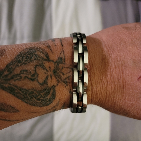 Men's silver bracelets - Picture 4 of 5
